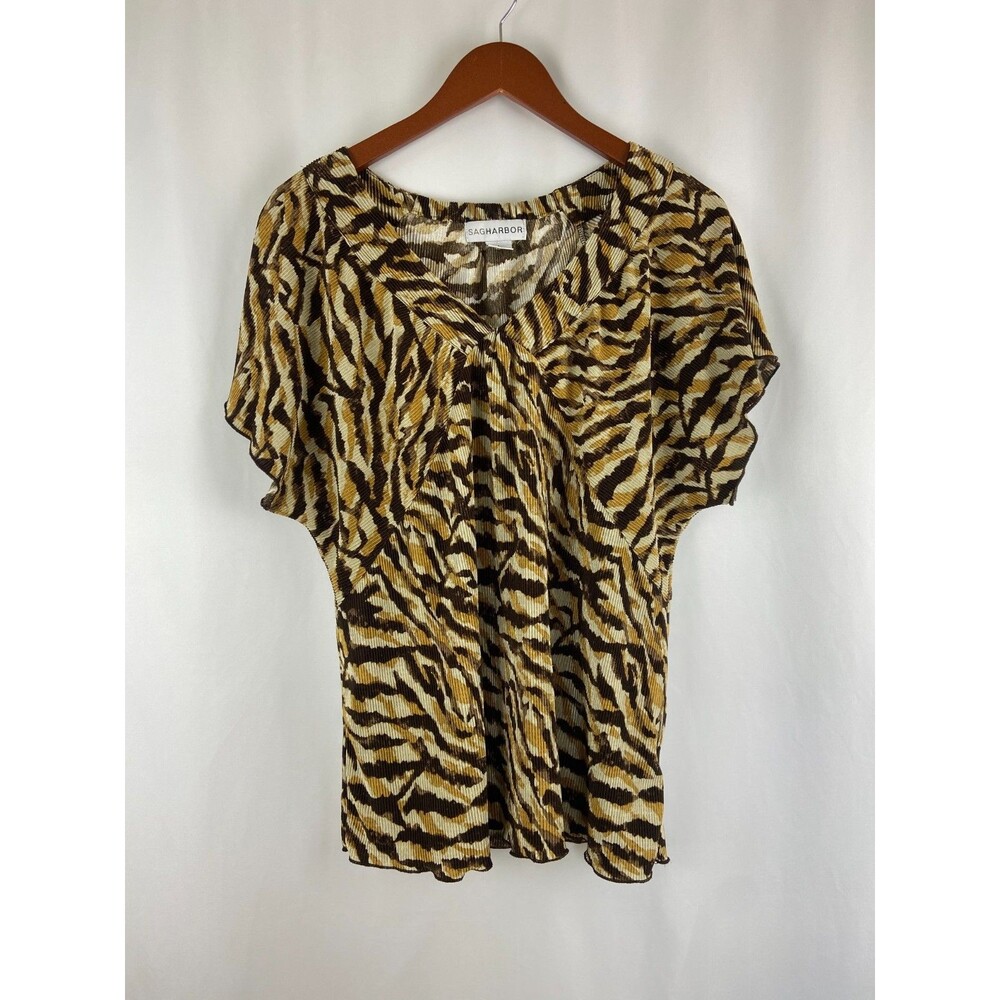 Sag Harbor Womens Size L Blouse Tiger Animal Print Flowy Flutter Sleeves Texture